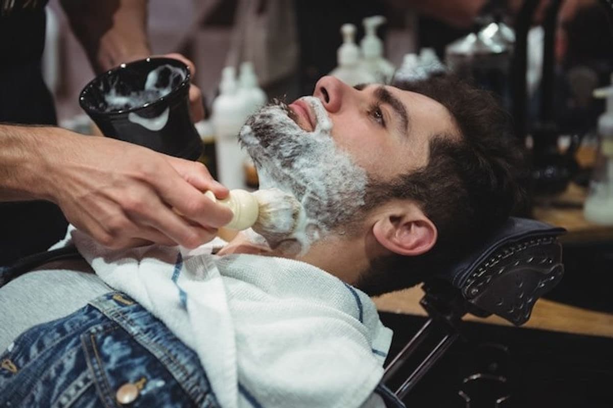 Seasonal Grooming Tips: Summer vs. Winter Care for Men
